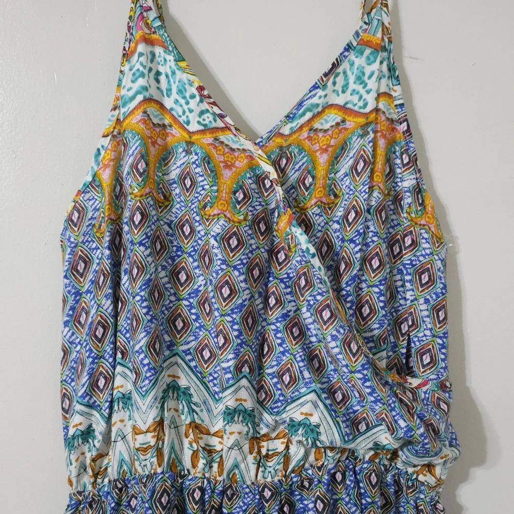 ✨️4/$20 Strappy Geometric Color Kaleidescope Romper, 100 Viscose, M - Picture 3 of 16